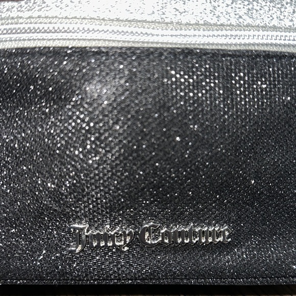 Stunning JUICY COUTURE makeup bag ✨💕✨ Sold out at JUICY STORE!!!! - Picture 4 of 5